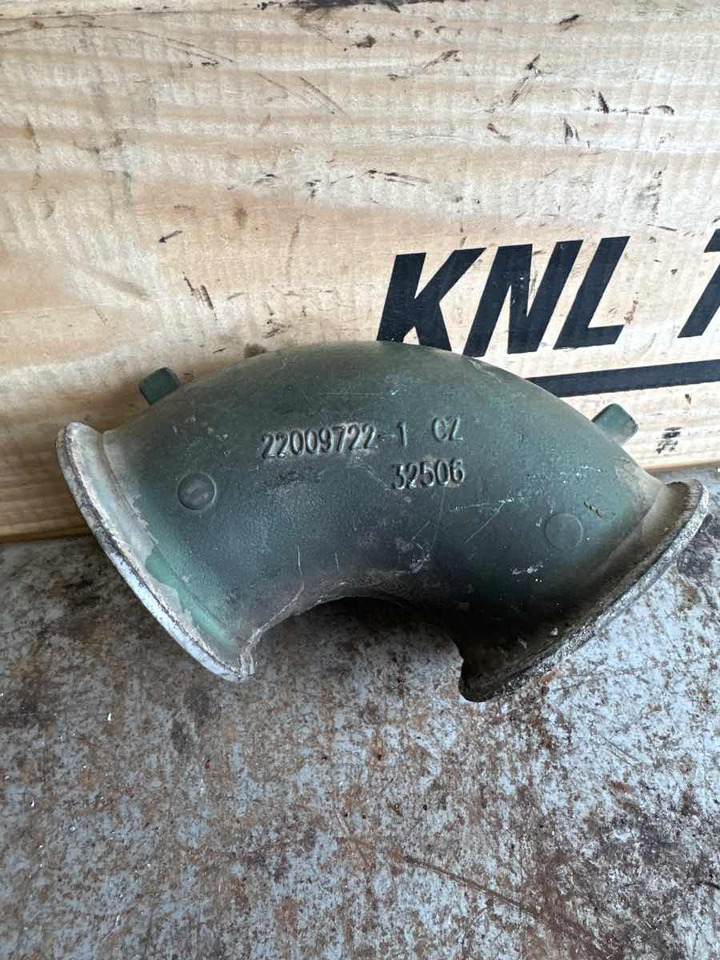 VOLVO PIPE 22009722 - צינור כניסת אוויר עבור משאית: תמונה 1 VOLVO PIPE 22009722 - צינור כניסת אוויר עבור משאית: תמונה 1