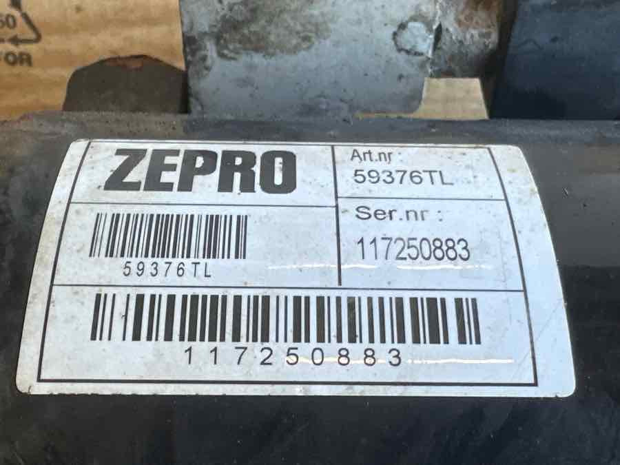ZEPRO LIFT CYLINDER 59376TL - חלקי הידרוליקה עבור משאית: תמונה 2 ZEPRO LIFT CYLINDER 59376TL - חלקי הידרוליקה עבור משאית: תמונה 2