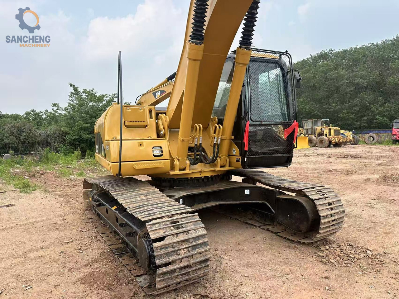 מחפר סורק CAT 325 CL: תמונה 15