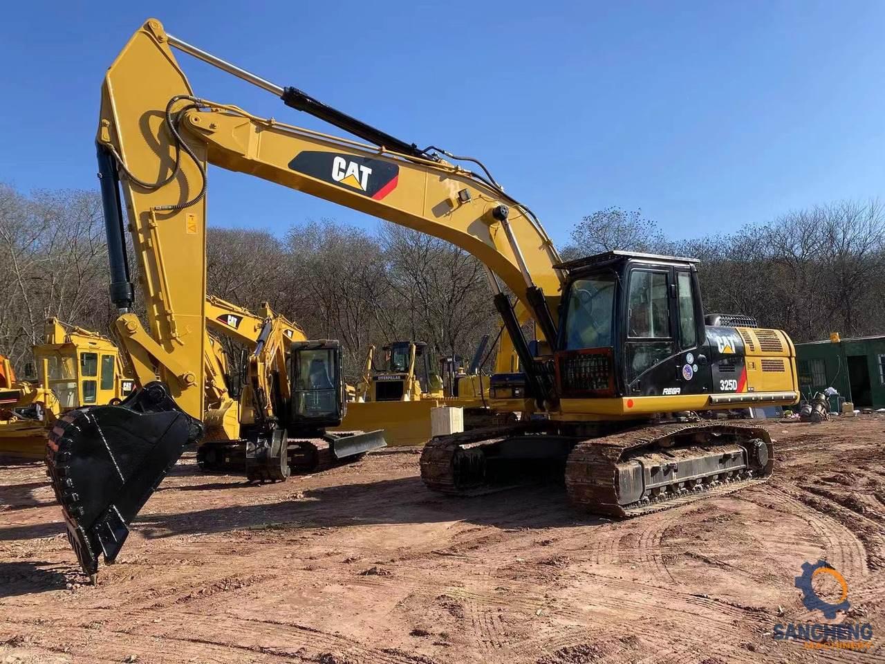CAT 325D excavator - מחפר סורק: תמונה 3 CAT 325D excavator - מחפר סורק: תמונה 3