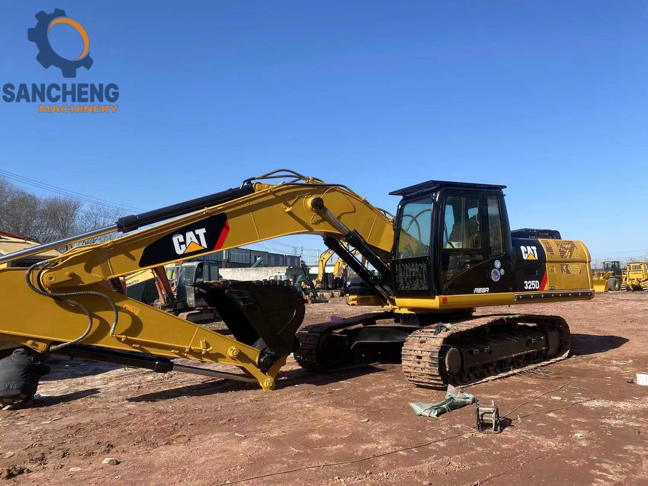 CAT 325D - מחפר: תמונה 3 CAT 325D - מחפר: תמונה 3