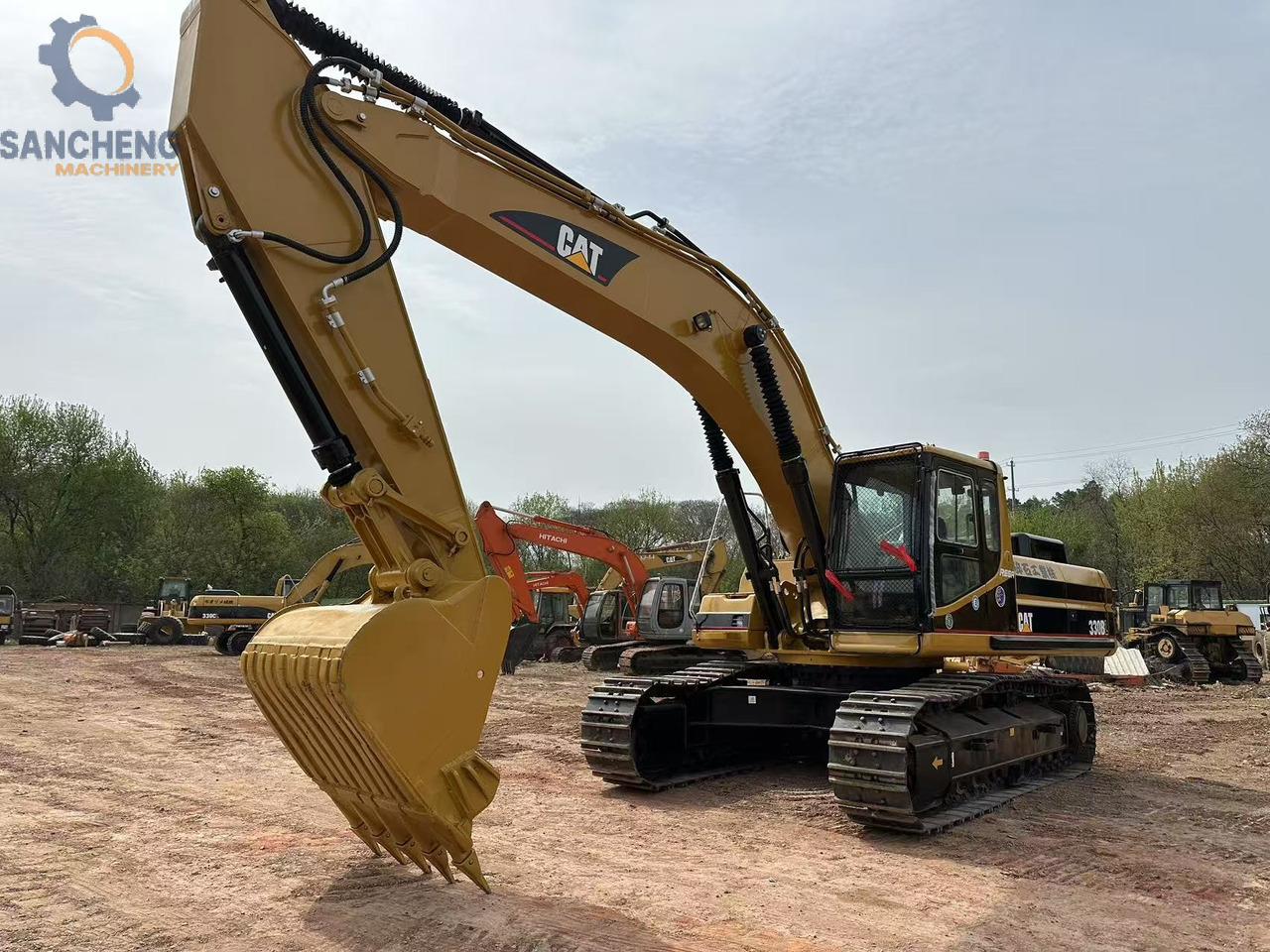 מחפר סורק CAT 330BL: תמונה 8