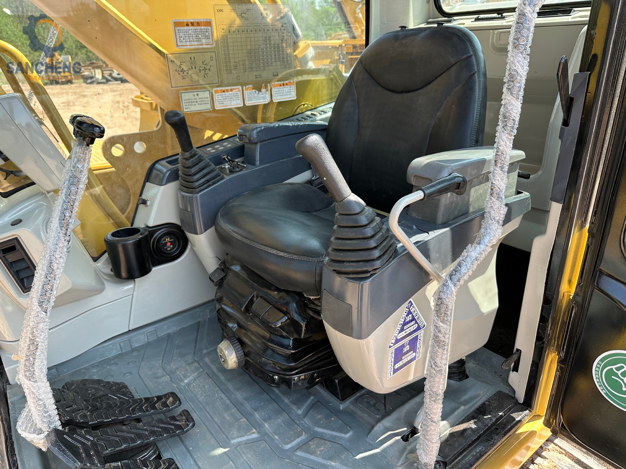 מחפר הריסה CAT 330CL: תמונה 14 מחפר הריסה CAT 330CL: תמונה 14