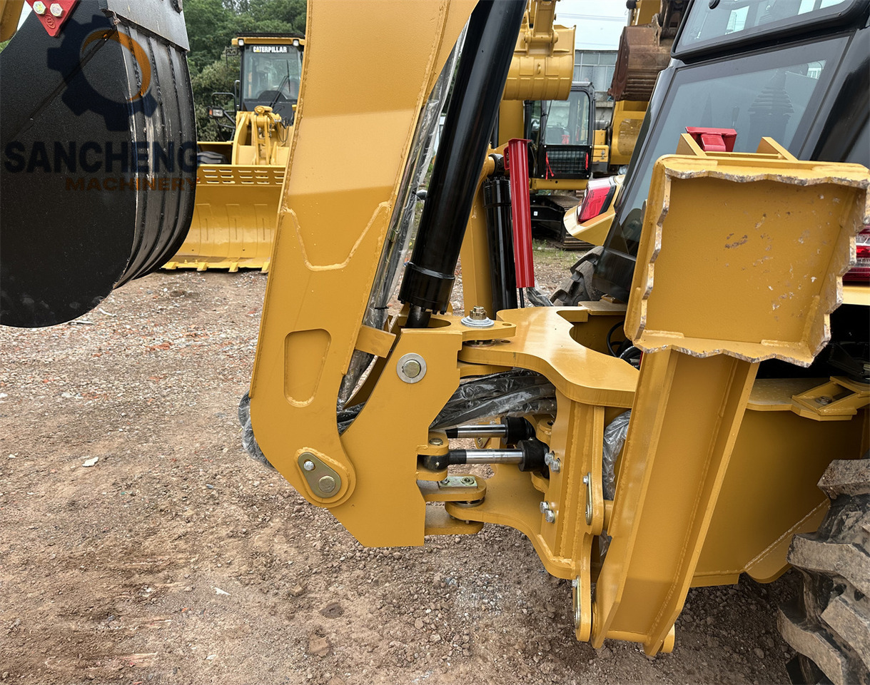 CAT 432F - מחפרון: תמונה 5 CAT 432F - מחפרון: תמונה 5