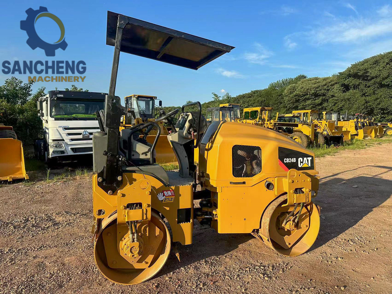 CAT CB24B - רולר: תמונה 5 CAT CB24B - רולר: תמונה 5
