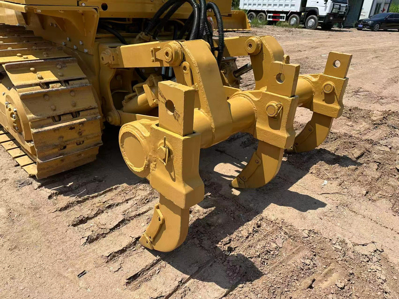 CAT D6G bulldozer - דחפור: תמונה 4 CAT D6G bulldozer - דחפור: תמונה 4
