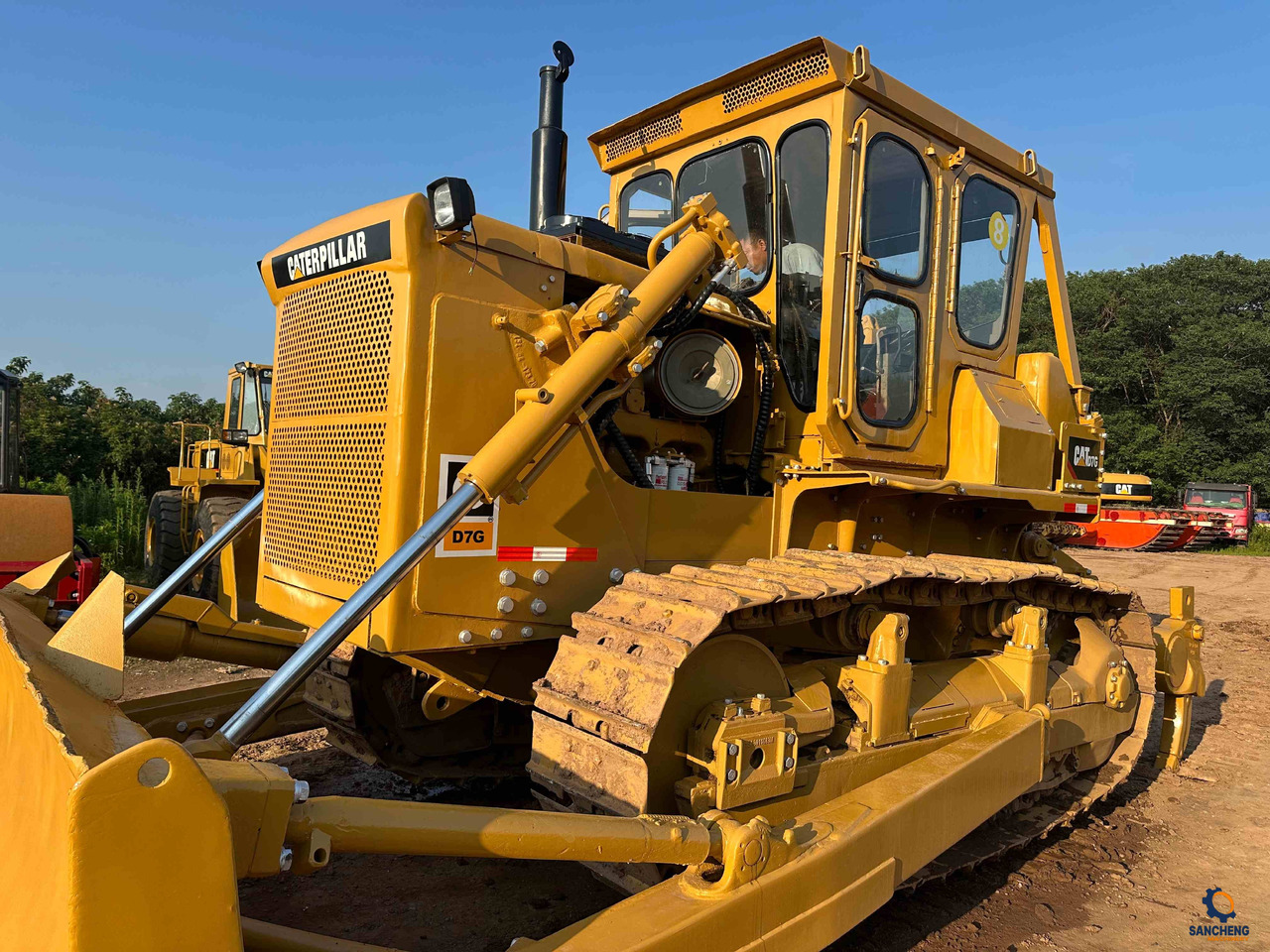 דחפור CAT D7G: תמונה 10