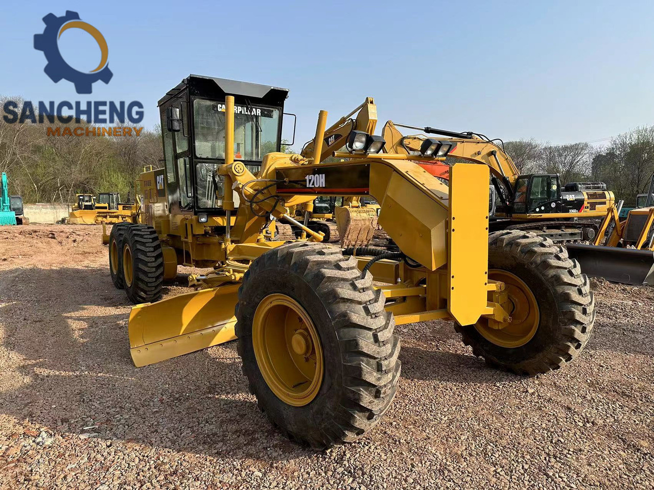 CATERPILLAR 120H - מפלסת: תמונה 3 CATERPILLAR 120H - מפלסת: תמונה 3