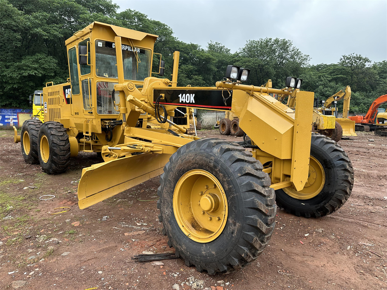 CATERPILLAR 140K - מפלסת: תמונה 2 CATERPILLAR 140K - מפלסת: תמונה 2