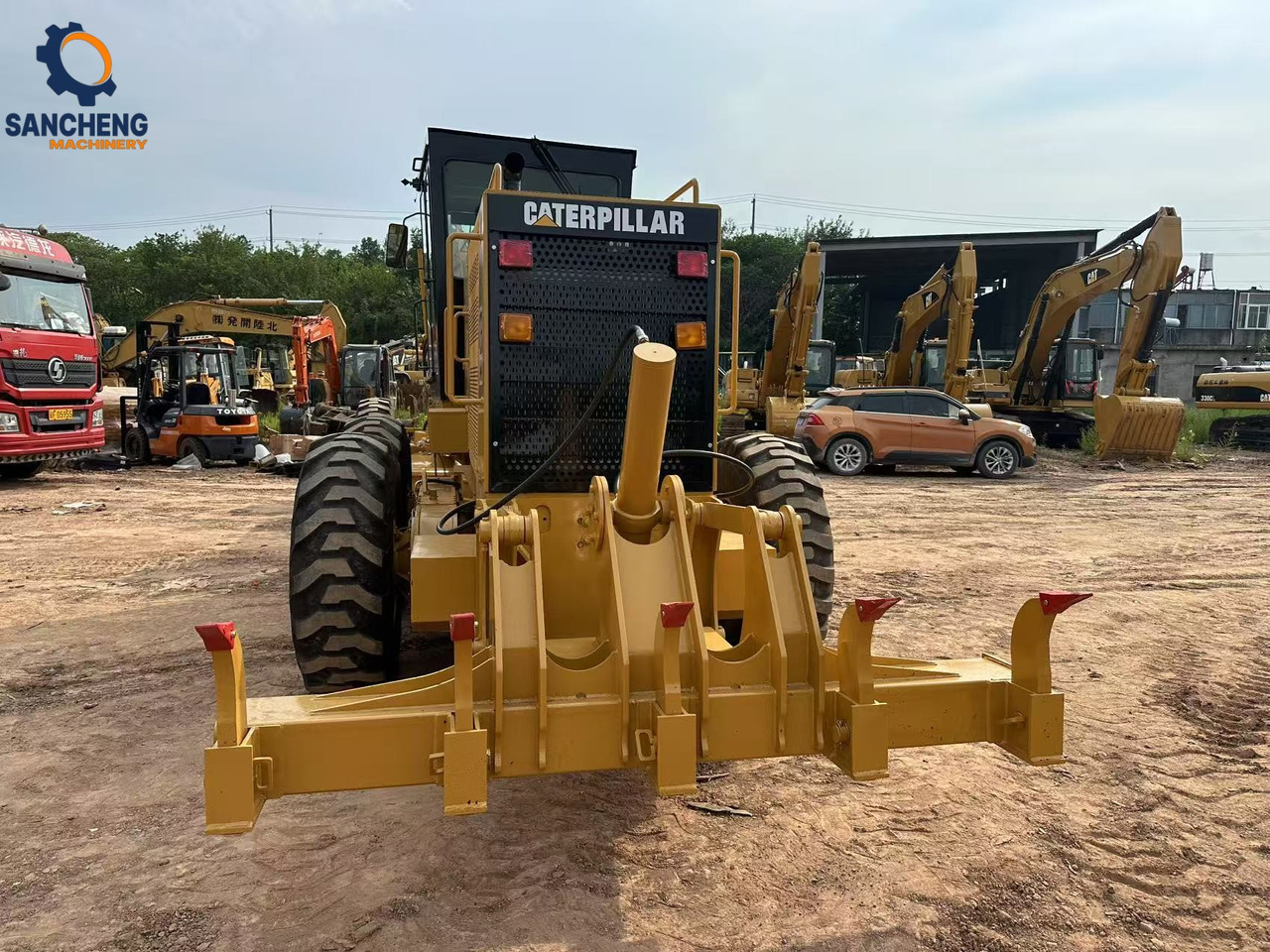 CATERPILLAR 140K - מפלסת: תמונה 4 CATERPILLAR 140K - מפלסת: תמונה 4