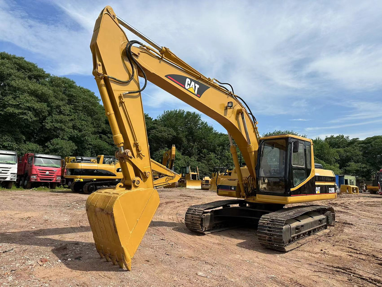 CATERPILLAR 320BL excavator - מחפר: תמונה 4 CATERPILLAR 320BL excavator - מחפר: תמונה 4
