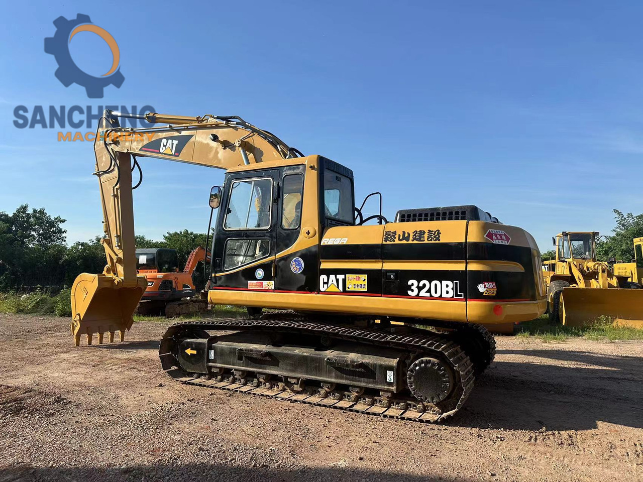 CATERPILLAR 320BL - מחפר סורק: תמונה 2 CATERPILLAR 320BL - מחפר סורק: תמונה 2