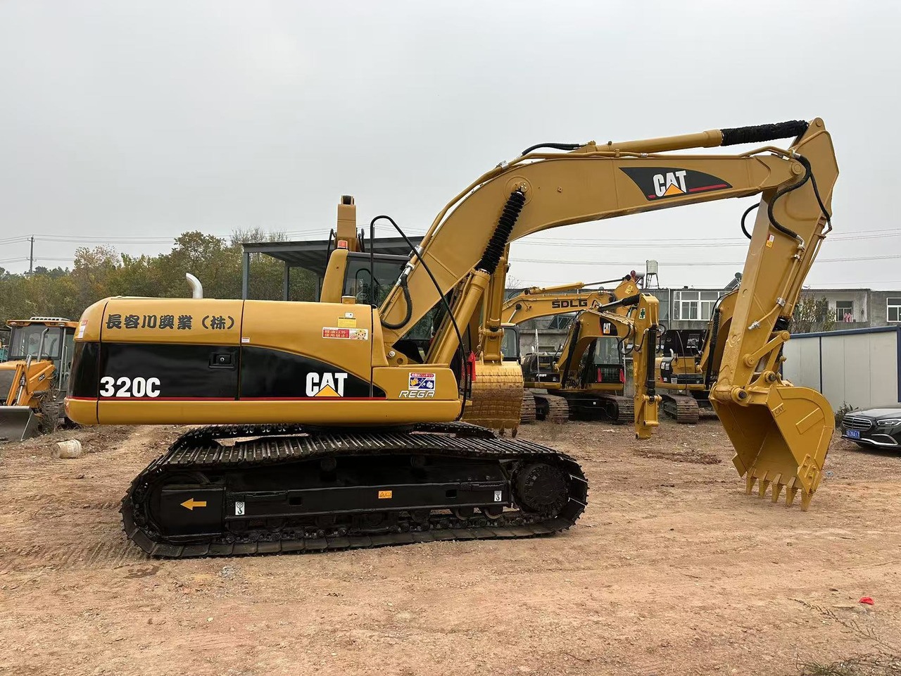 CATERPILLAR 320CL crawler excavator - מחפר סורק: תמונה 3 CATERPILLAR 320CL crawler excavator - מחפר סורק: תמונה 3