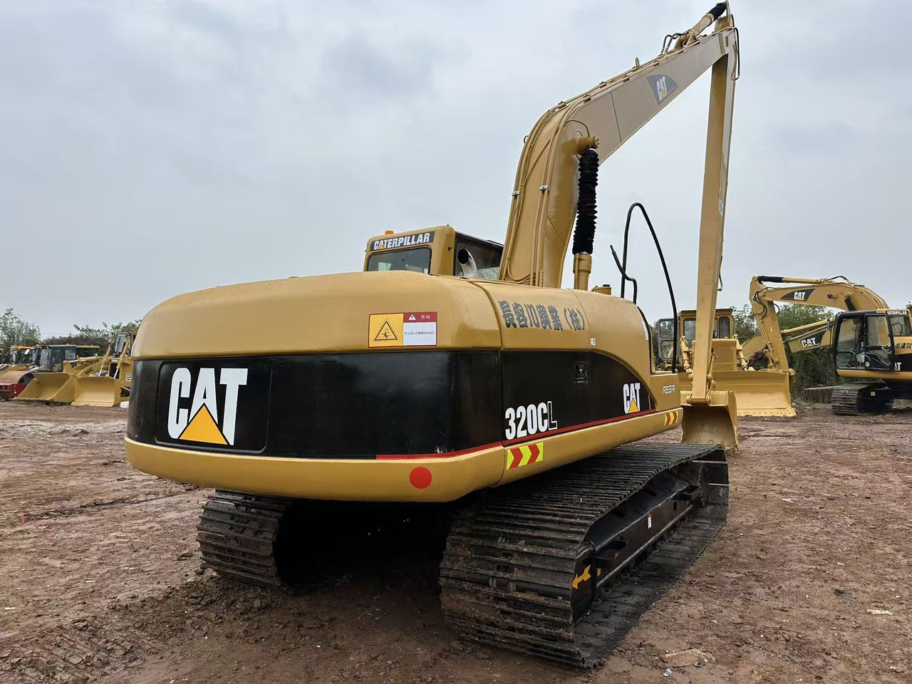 CATERPILLAR 320CL long reach excavator - מחפר סורק: תמונה 3 CATERPILLAR 320CL long reach excavator - מחפר סורק: תמונה 3