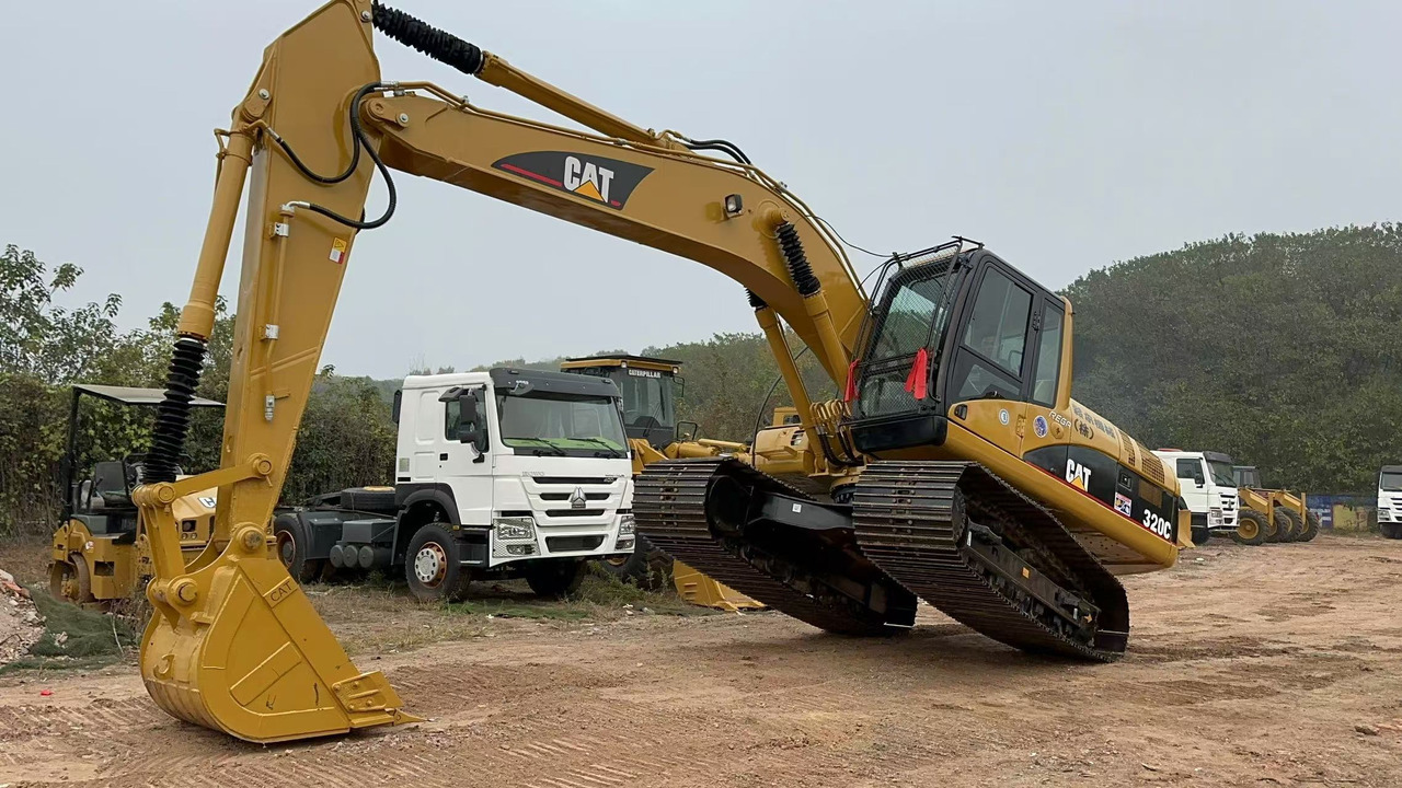 CATERPILLAR 320C - מחפר סורק: תמונה 1 CATERPILLAR 320C - מחפר סורק: תמונה 1