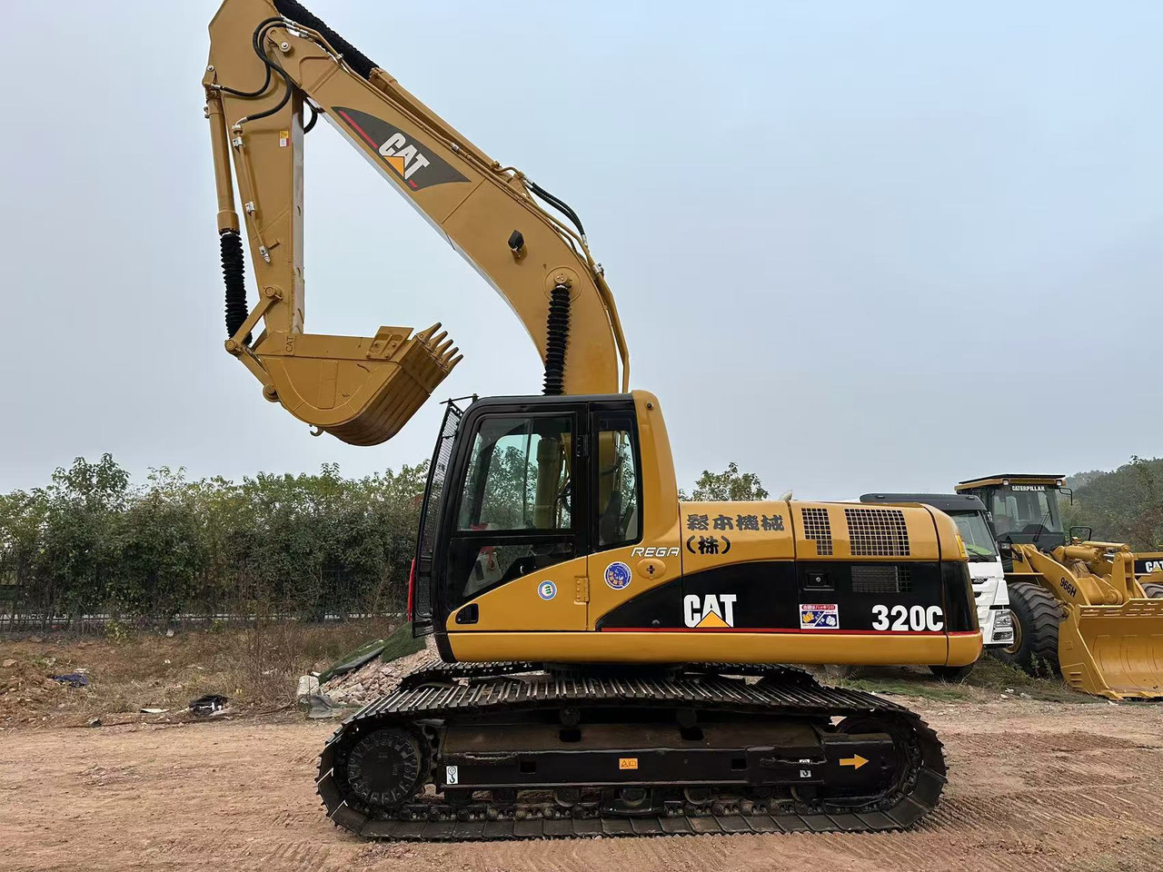 CATERPILLAR 320C - מחפר סורק: תמונה 2 CATERPILLAR 320C - מחפר סורק: תמונה 2