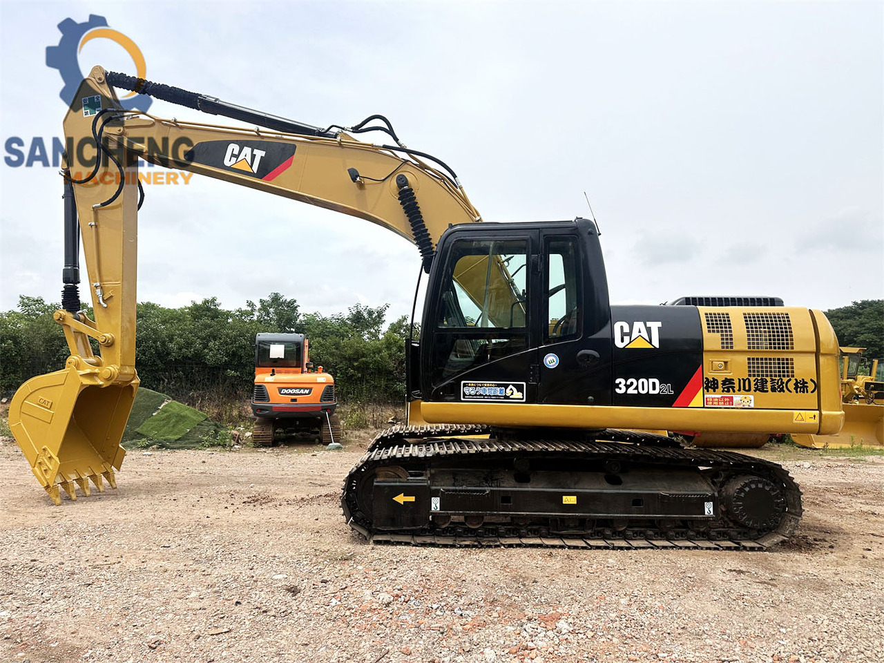 CATERPILLAR 320D2L - מחפר סורק: תמונה 5 CATERPILLAR 320D2L - מחפר סורק: תמונה 5