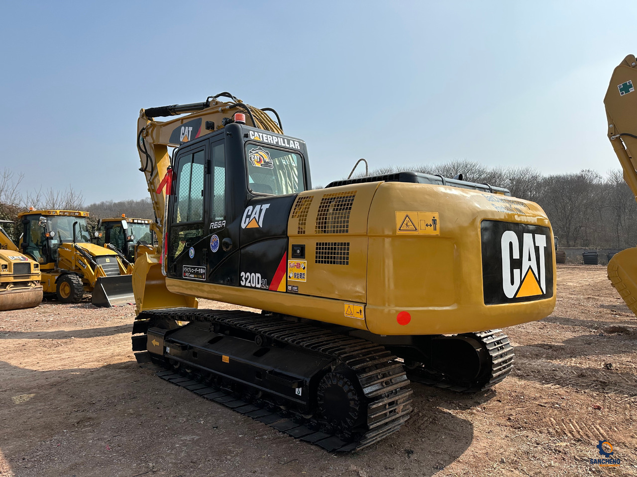 CATERPILLAR 320D2L - מחפר סורק: תמונה 4 CATERPILLAR 320D2L - מחפר סורק: תמונה 4