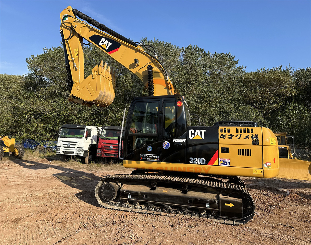 CATERPILLAR 320D - מחפר סורק: תמונה 1 CATERPILLAR 320D - מחפר סורק: תמונה 1