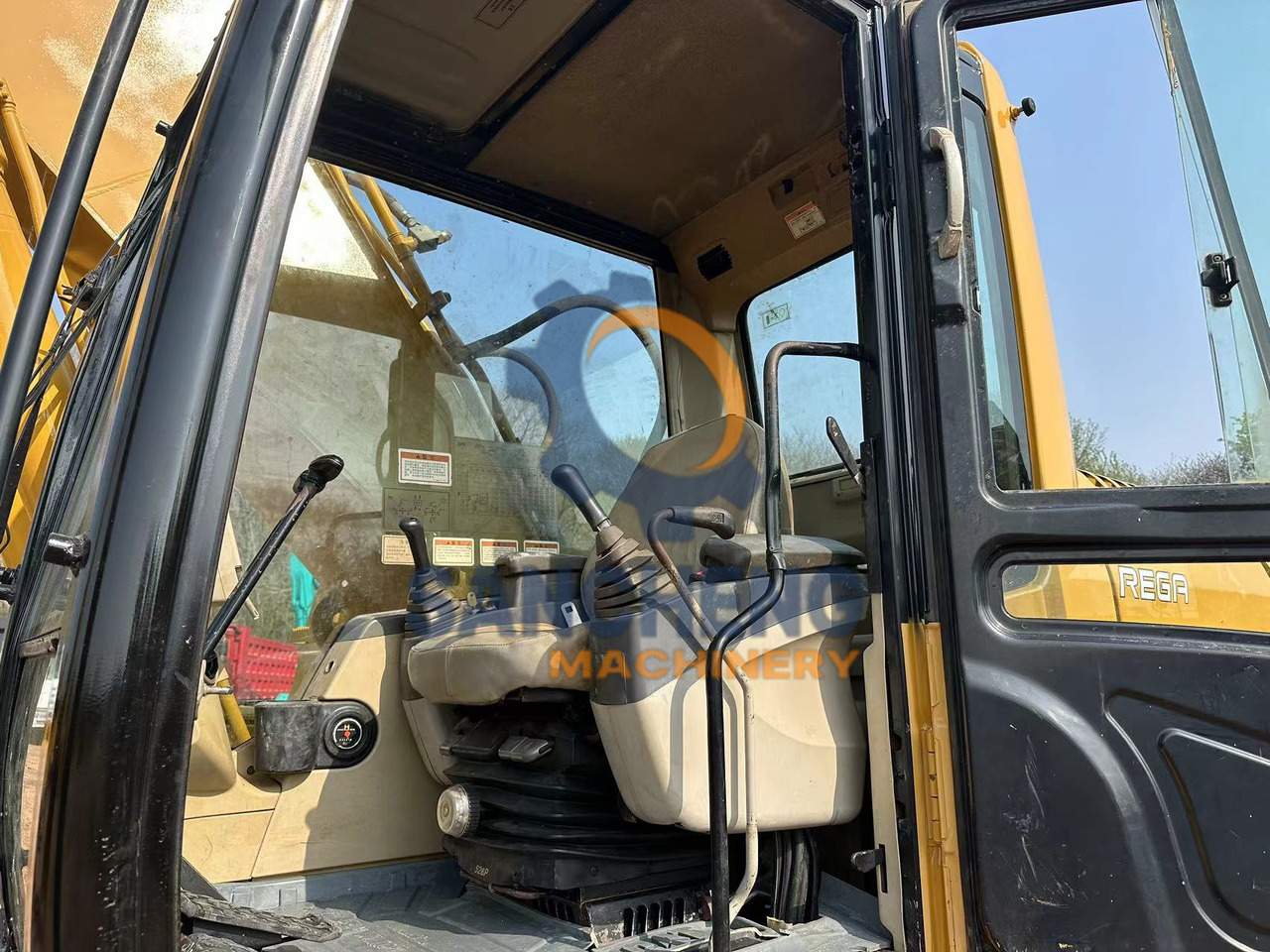 מחפר סורק CATERPILLAR 325CL: תמונה 8