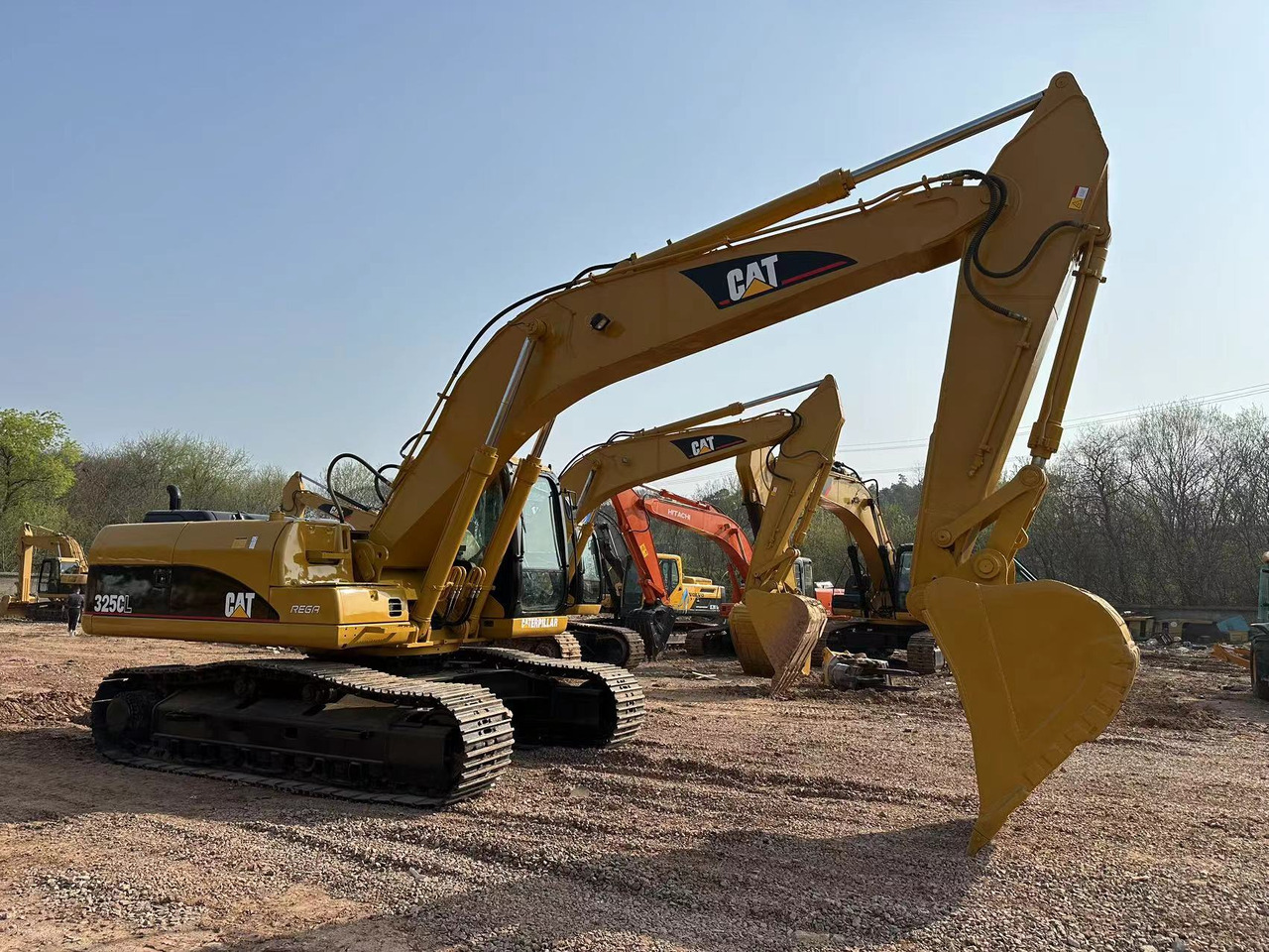 CATERPILLAR 325C - מחפר סורק: תמונה 4 CATERPILLAR 325C - מחפר סורק: תמונה 4