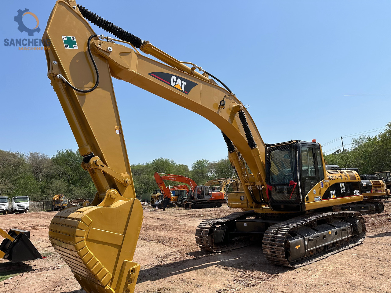 CATERPILLAR 330CL - מחפר: תמונה 2 CATERPILLAR 330CL - מחפר: תמונה 2