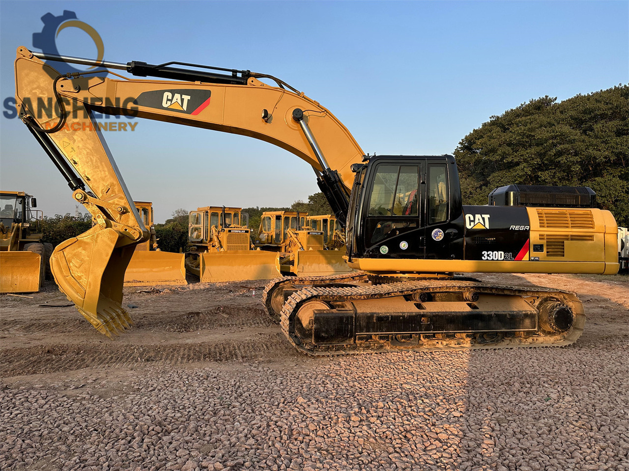 CATERPILLAR 330D2L - מחפר סורק: תמונה 2 CATERPILLAR 330D2L - מחפר סורק: תמונה 2