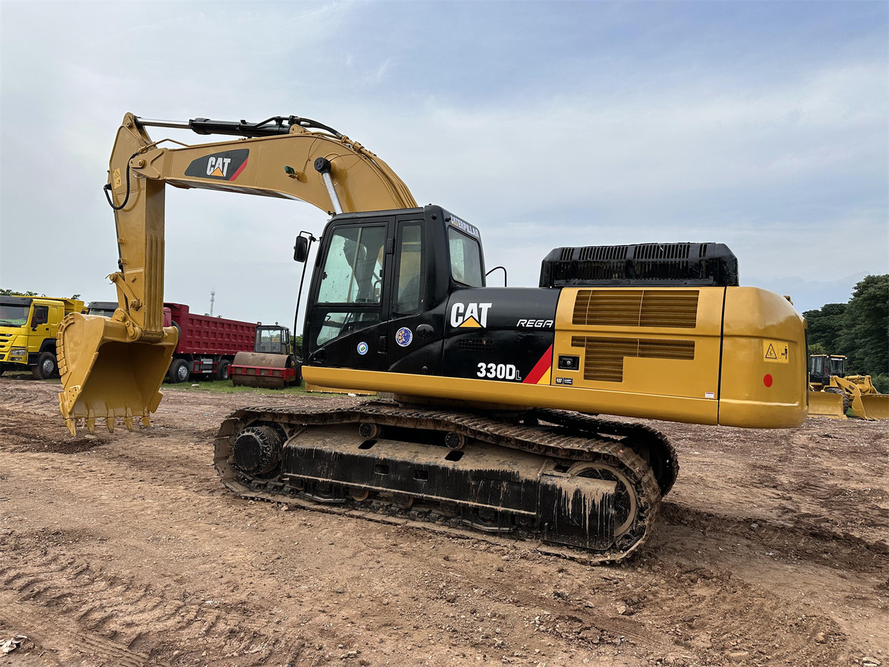 CATERPILLAR 330DL - מחפר סורק: תמונה 2 CATERPILLAR 330DL - מחפר סורק: תמונה 2
