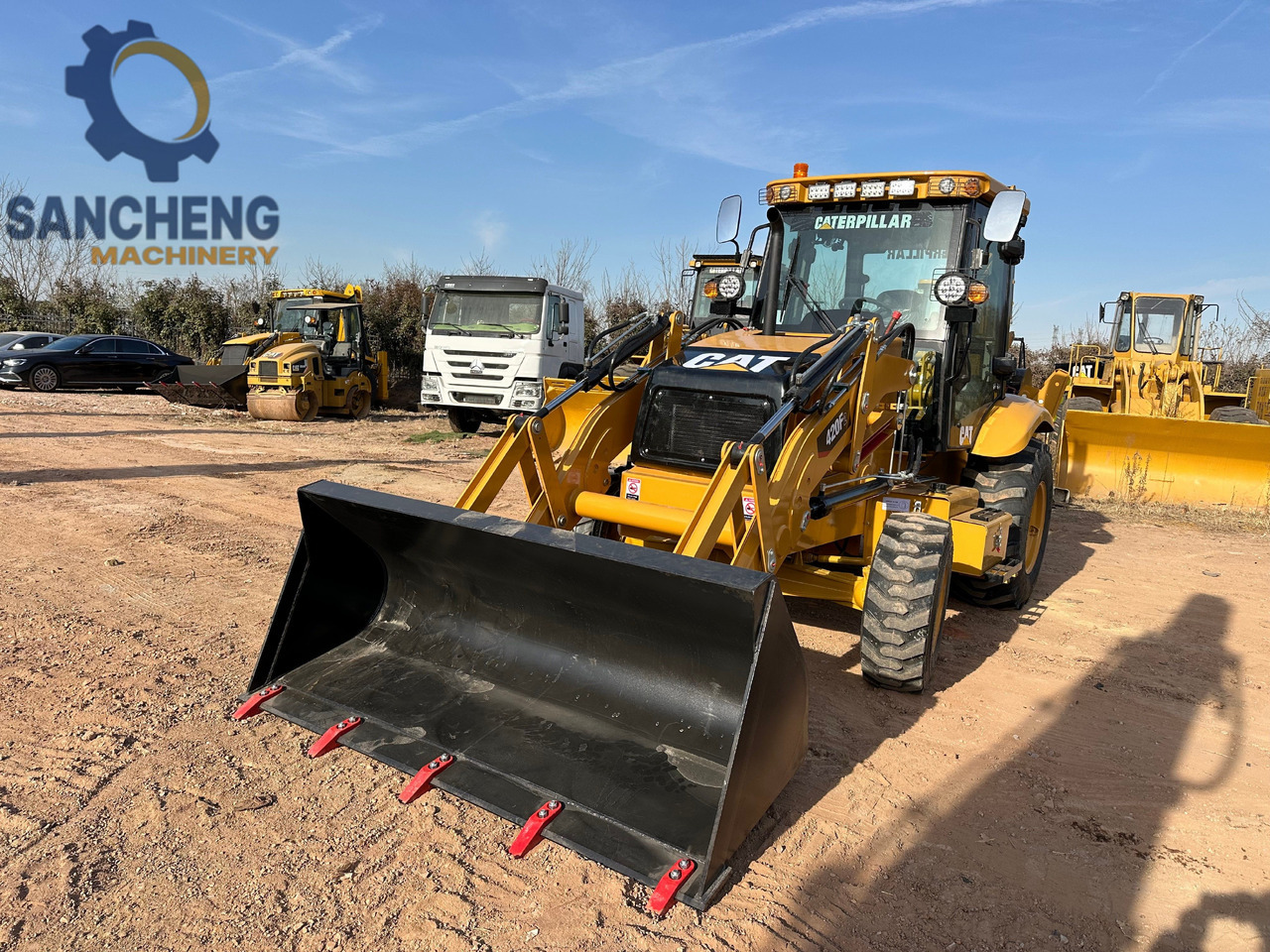 CATERPILLAR 420F2 - מחפרון: תמונה 5 CATERPILLAR 420F2 - מחפרון: תמונה 5