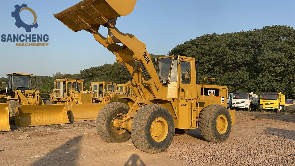 CATERPILLAR 950E - מעמיס גלגלים: תמונה 1 CATERPILLAR 950E - מעמיס גלגלים: תמונה 1