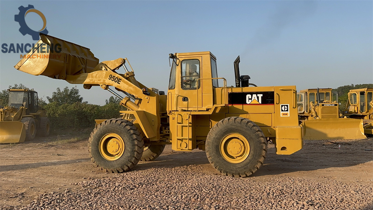 CATERPILLAR 950E - מעמיס גלגלים: תמונה 4 CATERPILLAR 950E - מעמיס גלגלים: תמונה 4