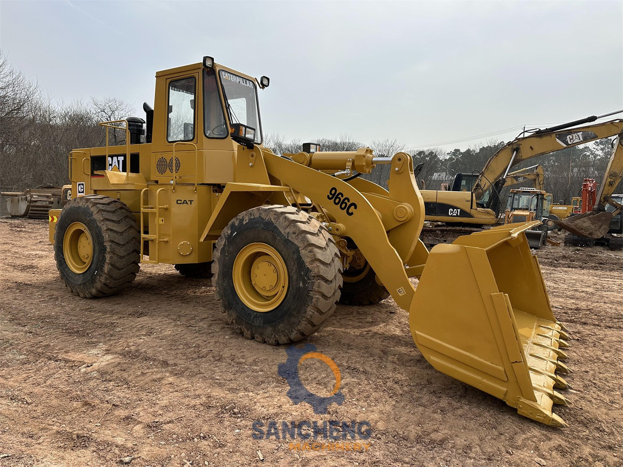 CATERPILLAR 966C wheel loader - מעמיס גלגלים: תמונה 1 CATERPILLAR 966C wheel loader - מעמיס גלגלים: תמונה 1