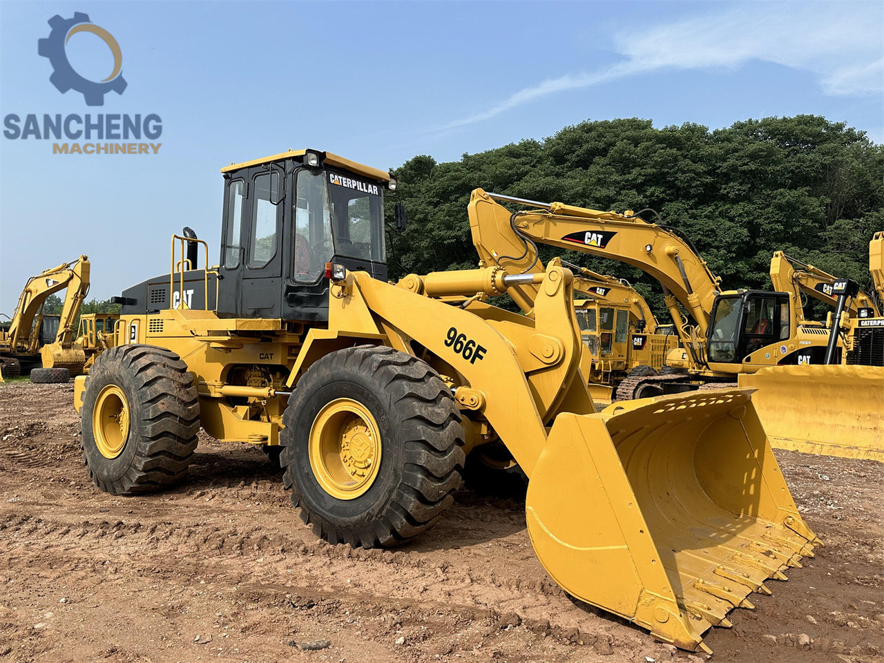 CATERPILLAR 966F - מעמיס גלגלים: תמונה 1 CATERPILLAR 966F - מעמיס גלגלים: תמונה 1