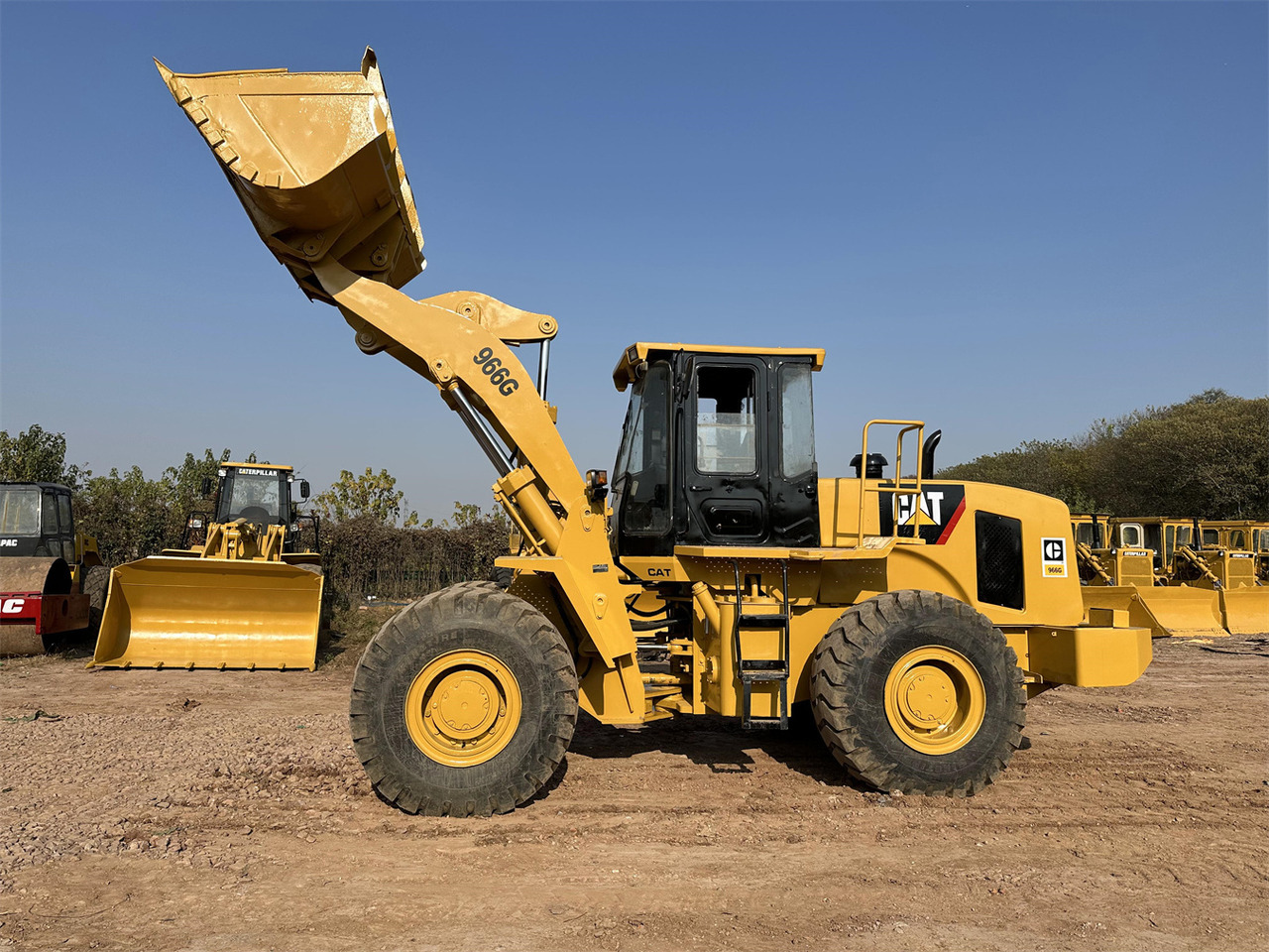CATERPILLAR 966G - מעמיס גלגלים: תמונה 1 CATERPILLAR 966G - מעמיס גלגלים: תמונה 1