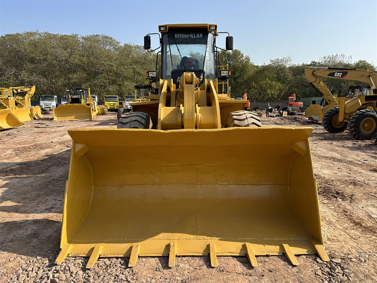 CATERPILLAR 966G - מעמיס גלגלים: תמונה 3 CATERPILLAR 966G - מעמיס גלגלים: תמונה 3