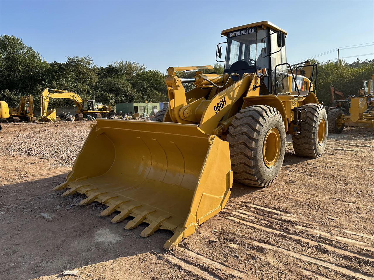 CATERPILLAR 966H - מעמיס גלגלים: תמונה 3 CATERPILLAR 966H - מעמיס גלגלים: תמונה 3