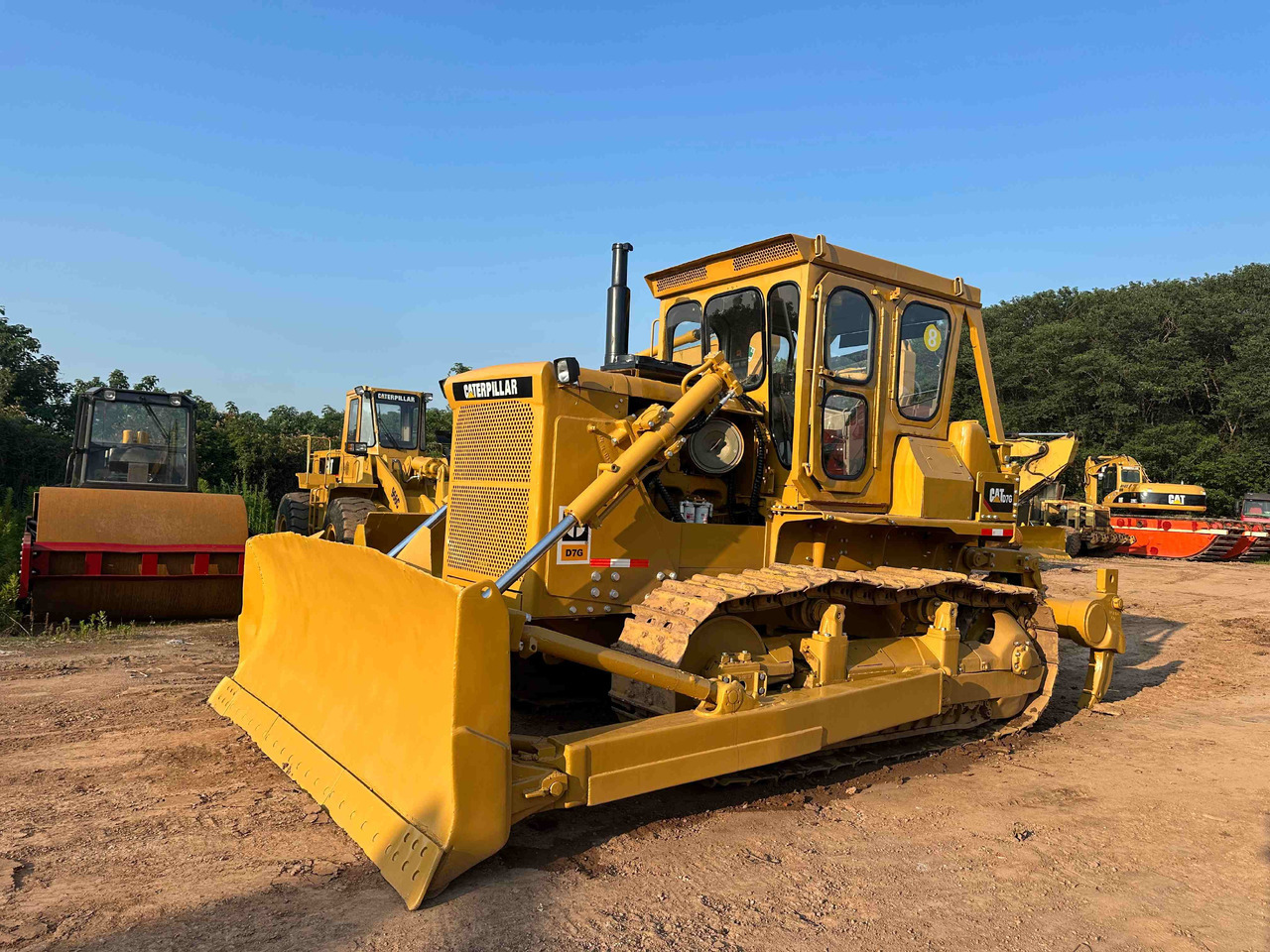 CATERPILLAR D7G Bulldozer - דחפור: תמונה 3 CATERPILLAR D7G Bulldozer - דחפור: תמונה 3