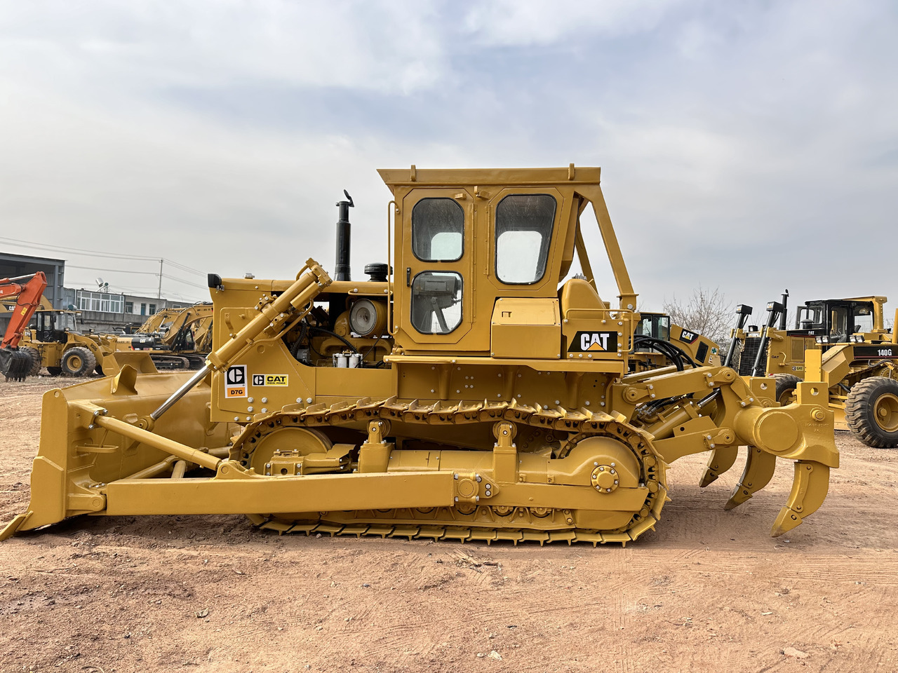 CATERPILLAR D7G - דחפור: תמונה 1 CATERPILLAR D7G - דחפור: תמונה 1