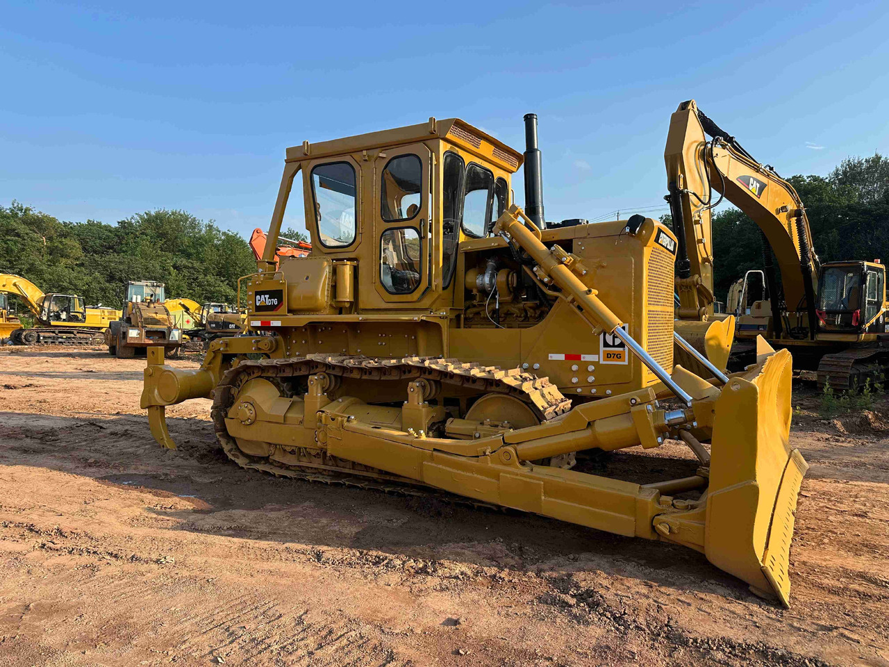 CATERPILLAR D7G - דחפור: תמונה 1 CATERPILLAR D7G - דחפור: תמונה 1