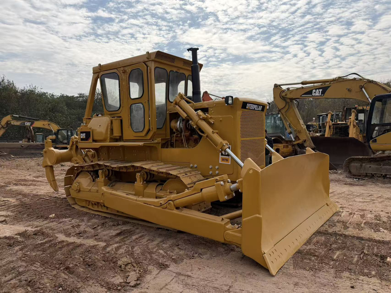 CATERPILLAR D7G - דחפור: תמונה 1 CATERPILLAR D7G - דחפור: תמונה 1