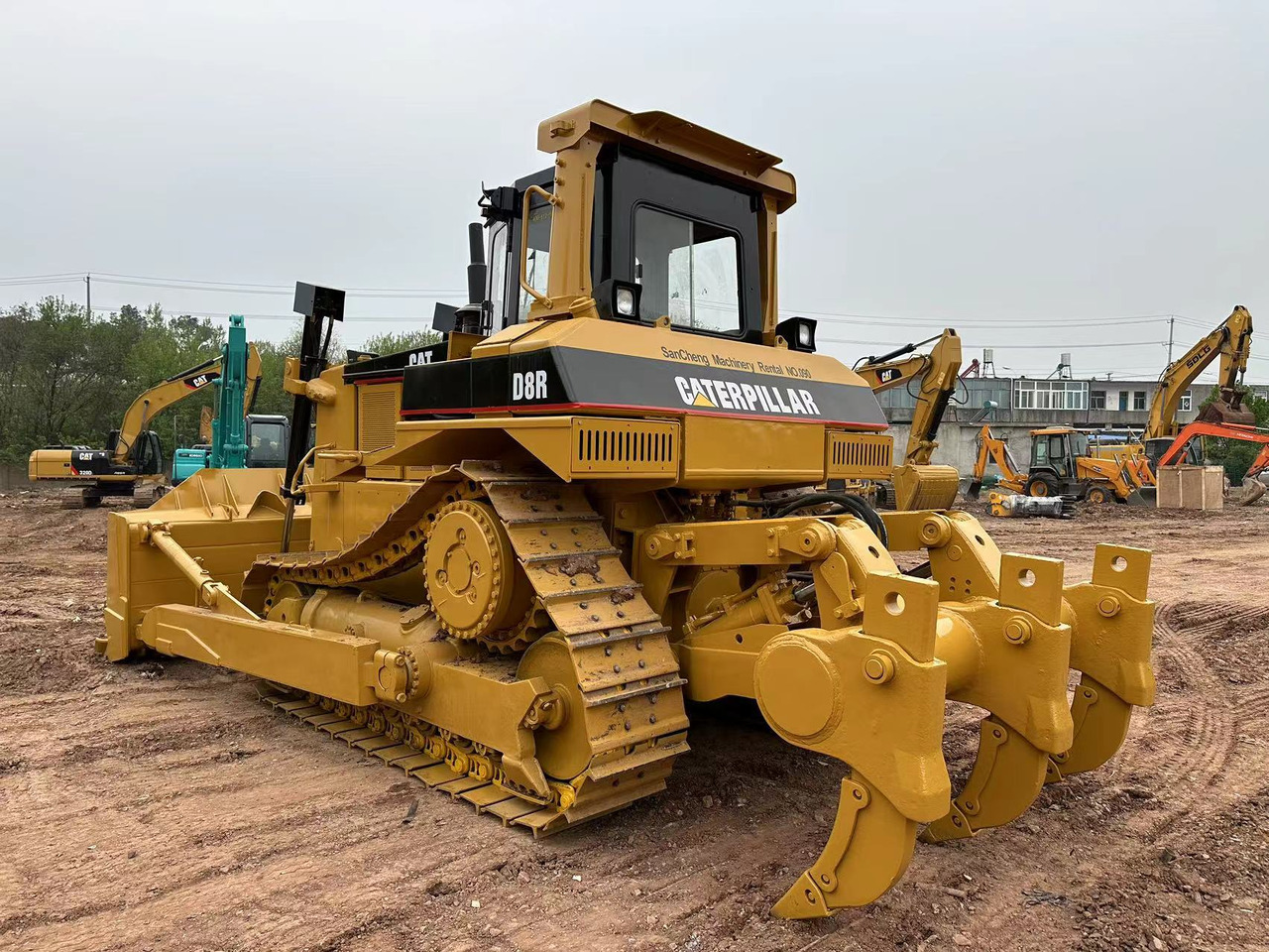 CATERPILLAR D8R - דחפור: תמונה 3 CATERPILLAR D8R - דחפור: תמונה 3