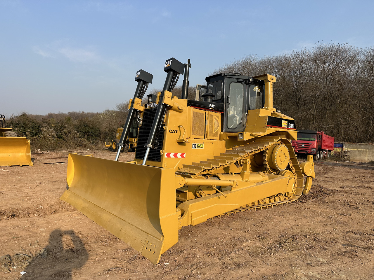 CATERPILLAR D8R - דחפור: תמונה 2 CATERPILLAR D8R - דחפור: תמונה 2