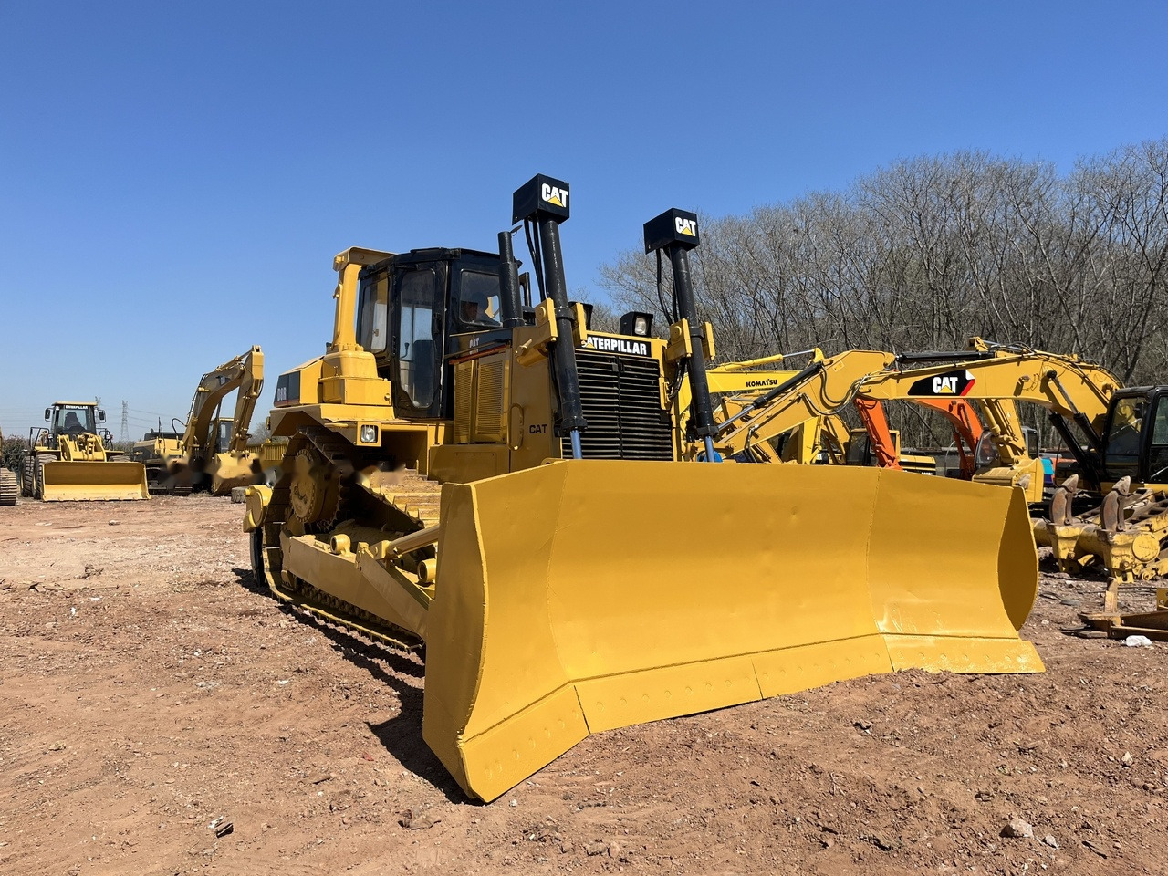 CATERPILLAR D8R - דחפור: תמונה 3 CATERPILLAR D8R - דחפור: תמונה 3