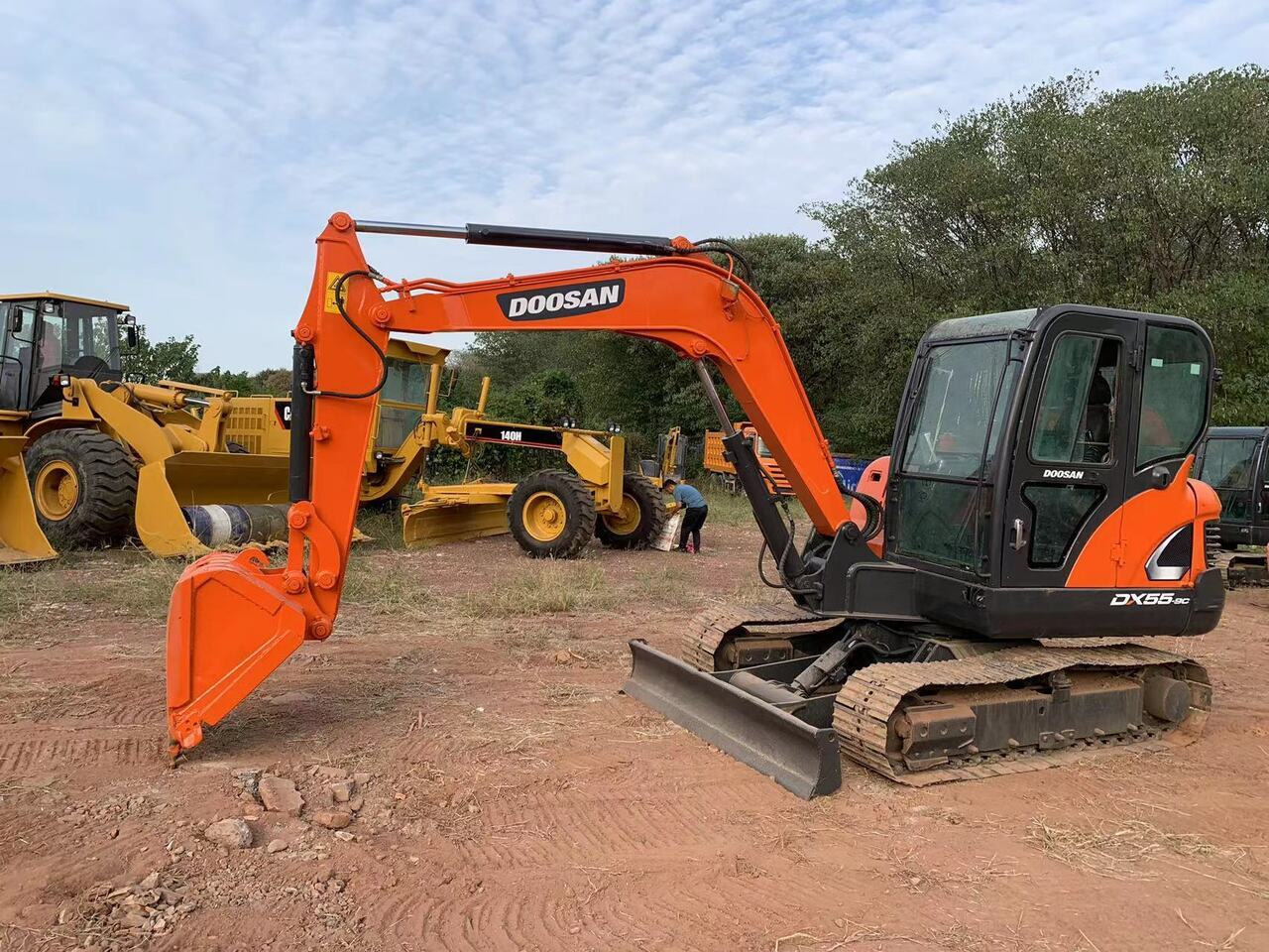 DOOSAN DX55 excavator - מחפר: תמונה 2 DOOSAN DX55 excavator - מחפר: תמונה 2