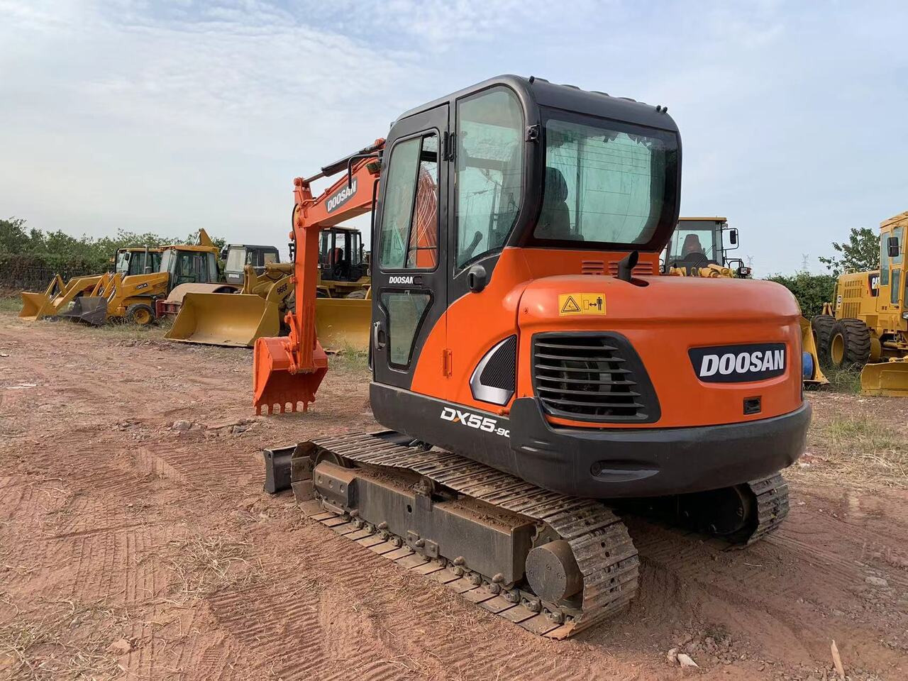 DOOSAN DX55 - מחפר: תמונה 4 DOOSAN DX55 - מחפר: תמונה 4