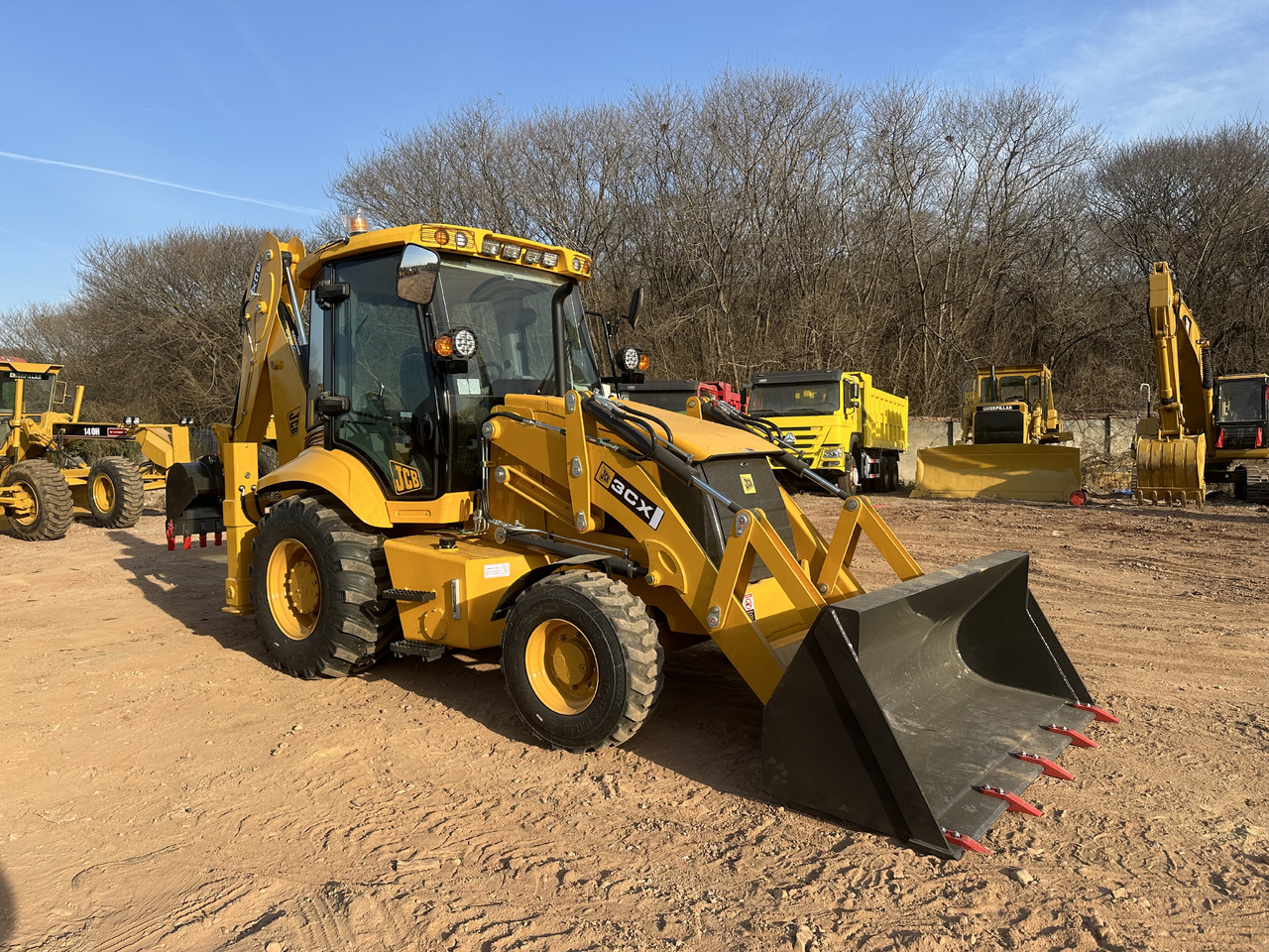 JCB 3CX - מחפרון: תמונה 1 JCB 3CX - מחפרון: תמונה 1