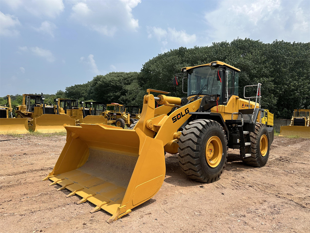 SDLG L956F wheel loader - מעמיס גלגלים: תמונה 3 SDLG L956F wheel loader - מעמיס גלגלים: תמונה 3