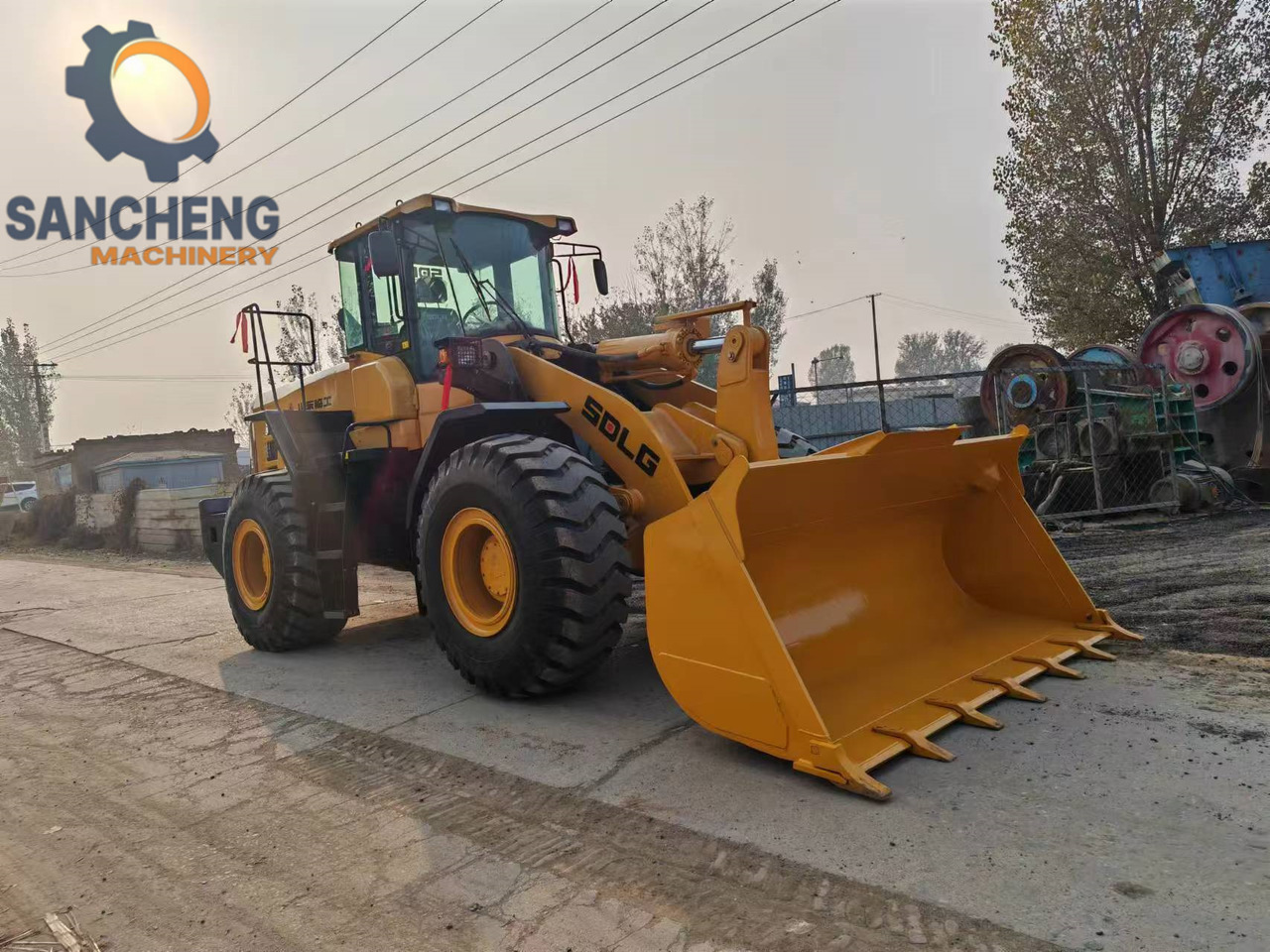 SDLG L956F - מעמיס גלגלים: תמונה 4 SDLG L956F - מעמיס גלגלים: תמונה 4