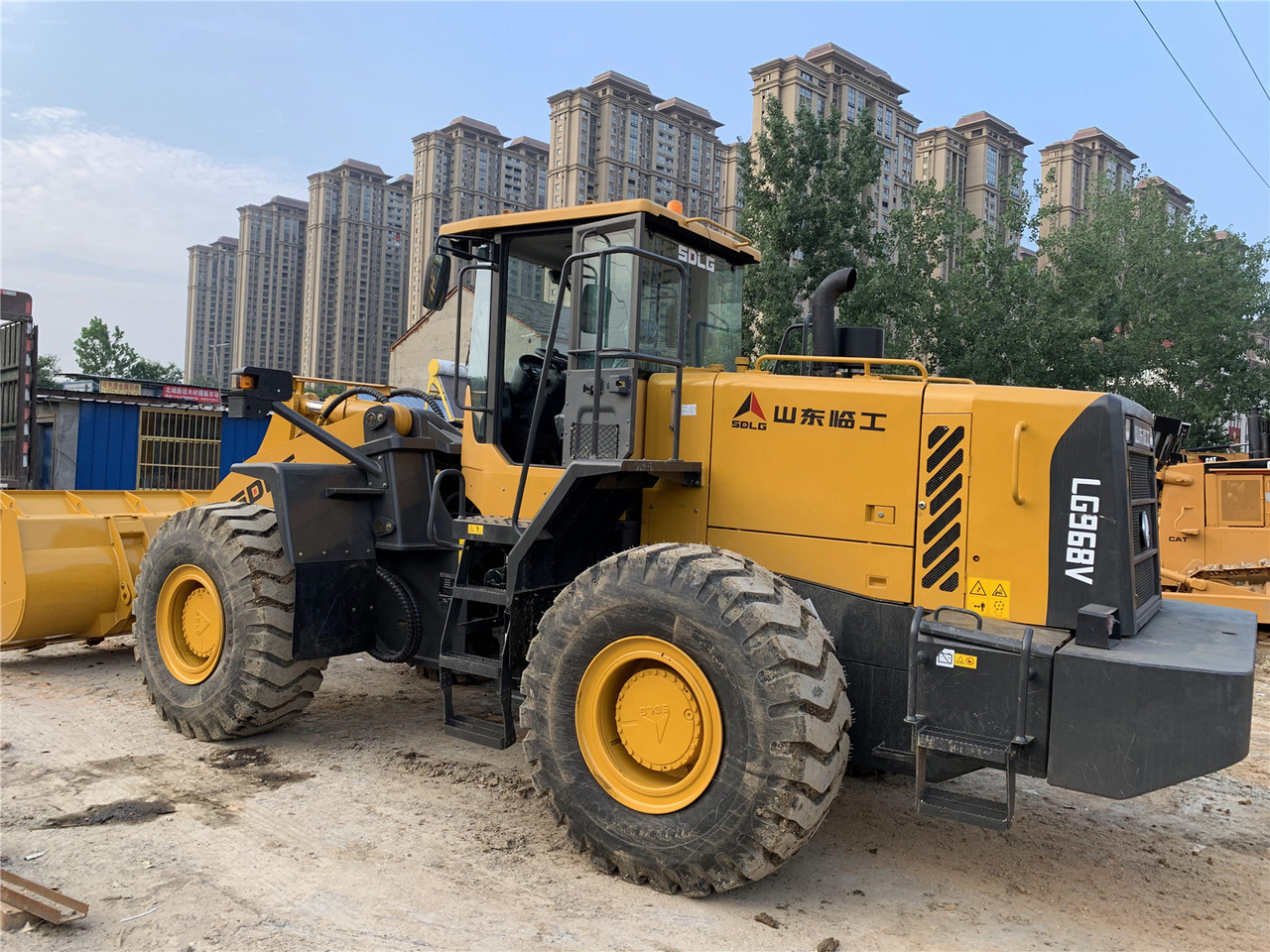 SDLG LG968V - מעמיס גלגלים: תמונה 1 SDLG LG968V - מעמיס גלגלים: תמונה 1