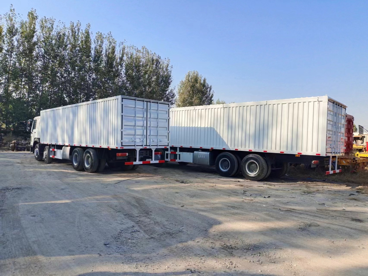 SINOTRUK 400 HOWO Box truck - משאית איזותרמית: תמונה 5 SINOTRUK 400 HOWO Box truck - משאית איזותרמית: תמונה 5